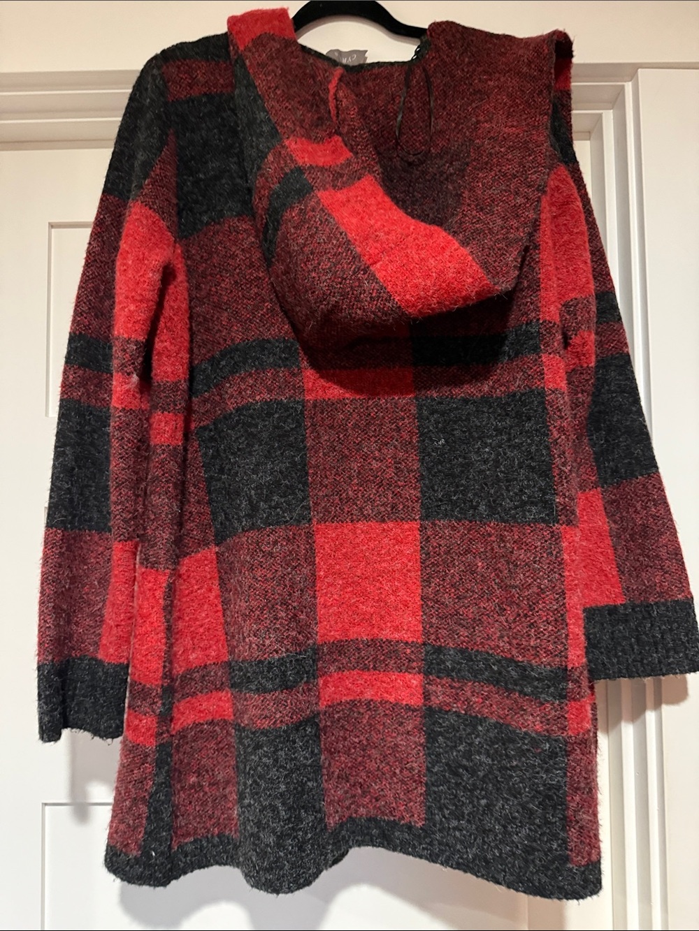Red Plaid Open-Front Hooded Women's Sweater Cardigan - Picture 6 of 6